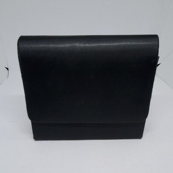 Valerie Stevens Black Clutch - Picture 1 of 7